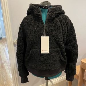 Lululemon Size M/L Scuba Oversized Sherpa 1/2 zip
